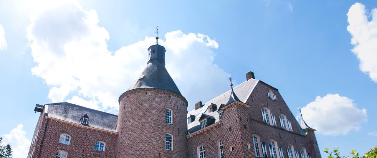 مبيت وإفطار Haelen Kasteel Aldenghoor المظهر الخارجي الصورة